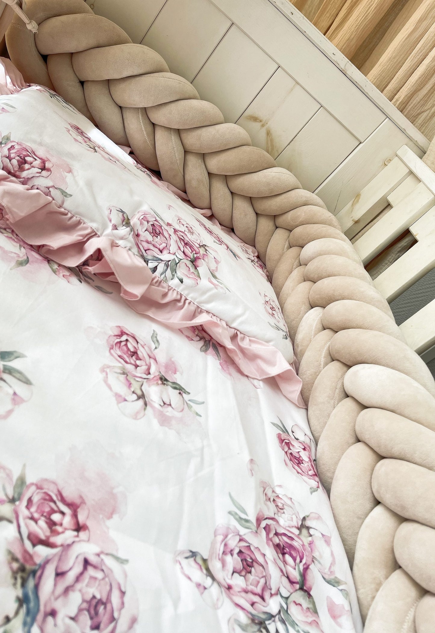 Crystal Velvet Beige